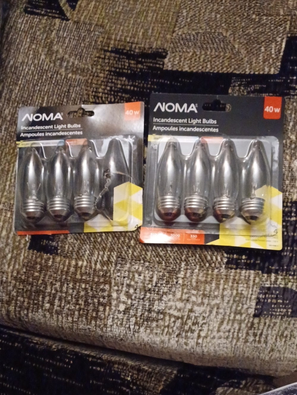 4/$30 New 40W Incandescent Light Bulbs - Set Of 7 Bulbs